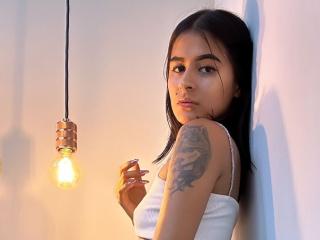 MichelleBenett - Live porn &amp; sex cam - 22256121