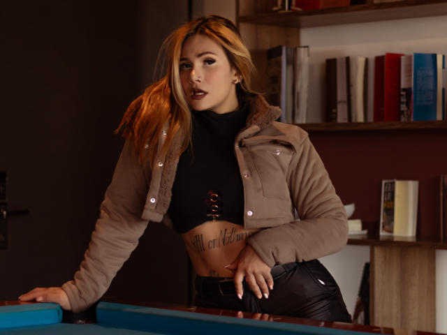 AzhunaStar - Live sex cam - 22257409
