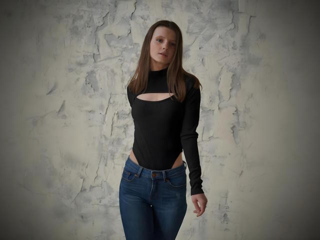 Oktavia69 - Live sex cam - 22258453