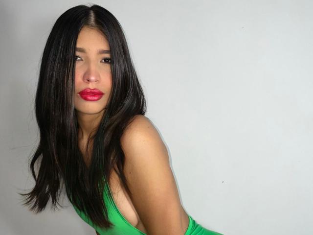 PriscillaRouss - Live Sex Cam - 22261873
