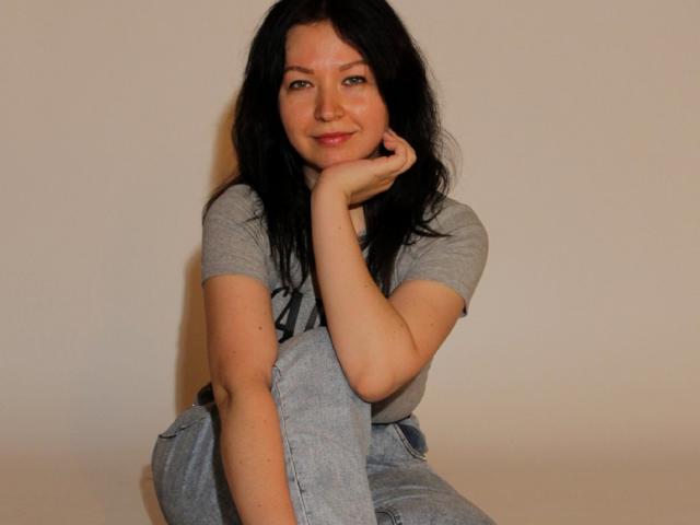 LindaTores - Live porn &amp; sex cam - 22263961