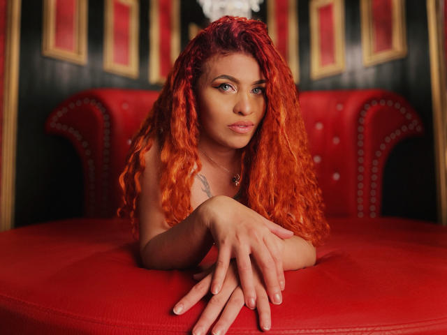 AnnieColorss - Live sexe cam - 22267781