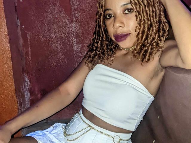 Sylenna - Live sex cam - 22269365