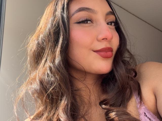 DianaFernandezz - Live sex cam - 22270825