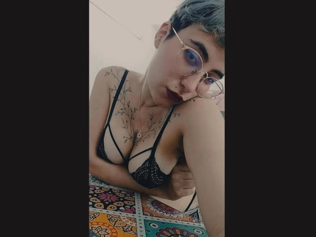 LilCati - Sexe cam en vivo - 22273117