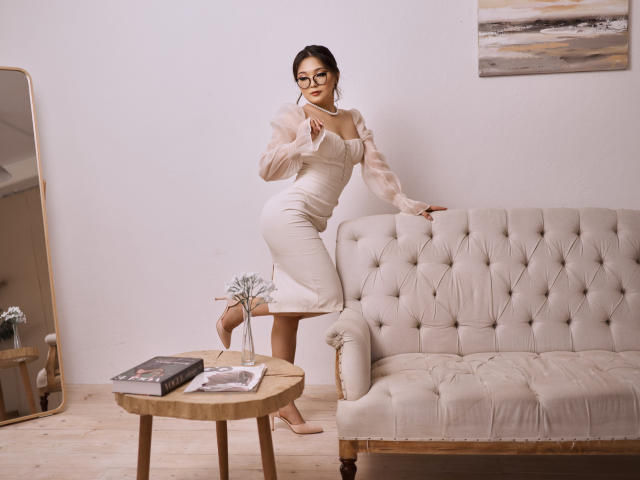 NicoleBriggs - Live Sex Cam - 22278877