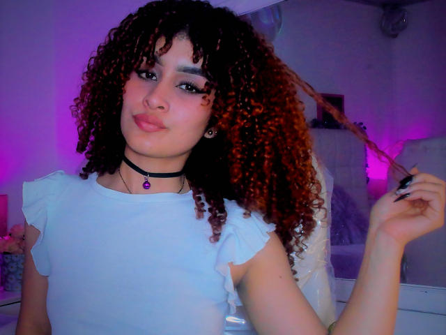 AmaiaEscotet - Live Sex Cam - 22281805