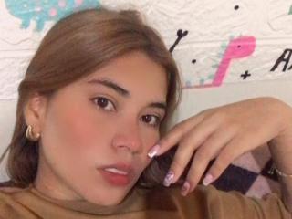 BellaBickers - Live sex cam - 22287317