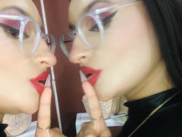 AmeliePiera - Sexe cam en vivo - 22289257