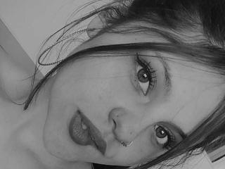 SophieCherryy - Live sex cam - 22292533