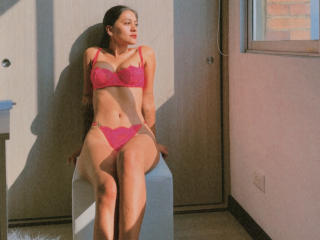 ThaliaAres - Live sexe cam - 22296425
