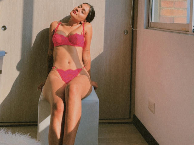 ThaliaAres - Sexe cam en vivo - 22296441