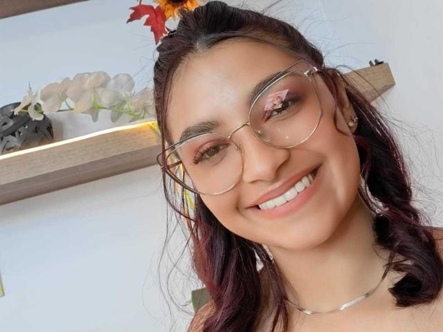 Ameliebx - Live Sex Cam - 22296893