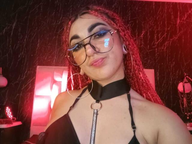 VenusDollce - Live porn &amp; sex cam - 22300109