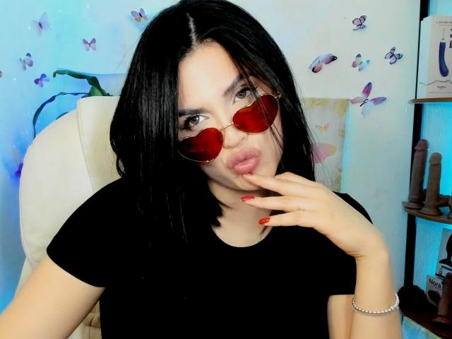 LinaStars - Live Sex Cam - 22303777