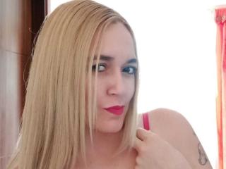 IzuBlonde - Live porn &amp; sex cam - 22306757