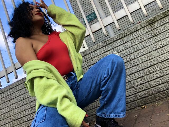 SophieSonyas - Live porn &amp; sex cam - 22308953