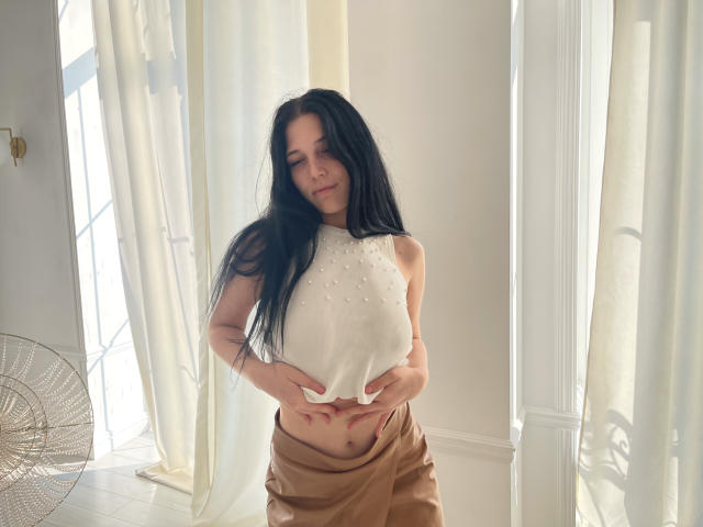 LiyaFrench - Sexe cam en vivo - 22316365