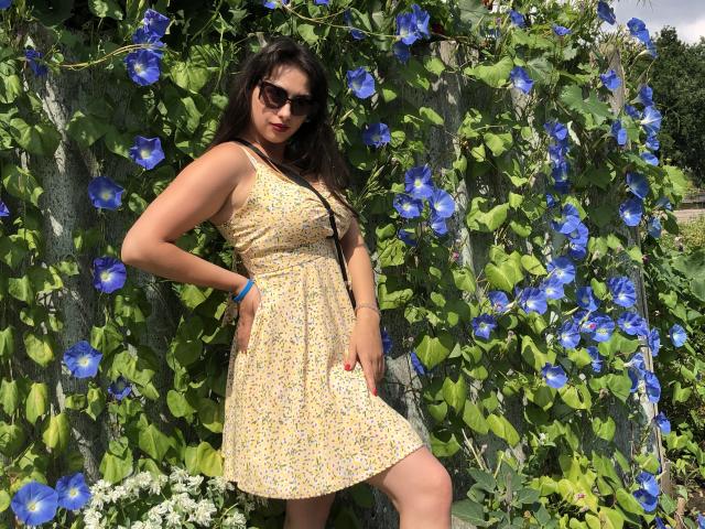 Dora69s - Live sex cam - 22318573
