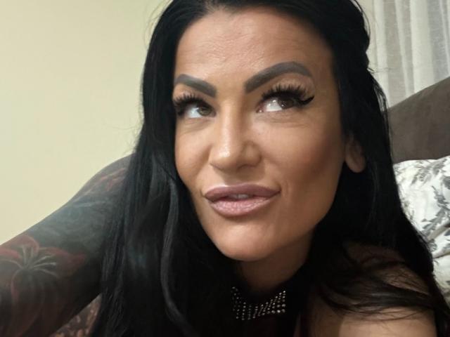 AndraD - Live sex cam - 22319677