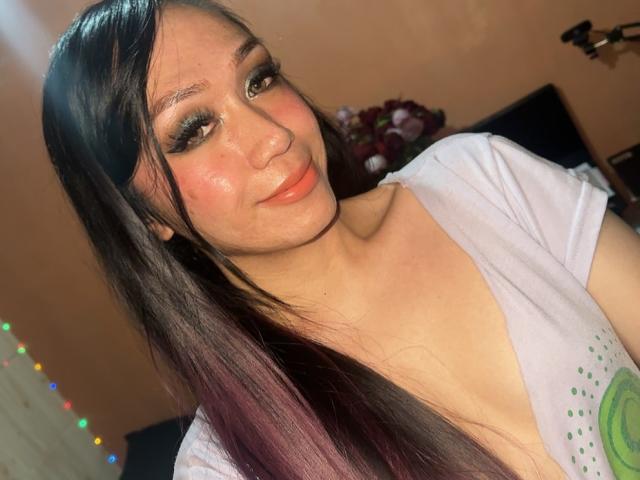 TsJade - Live Sex Cam - 22320069
