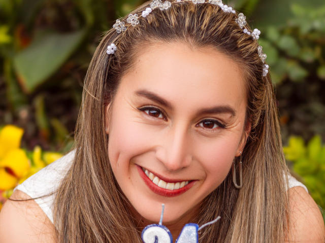 AliceDussan - Live porn &amp; sex cam - 22326441