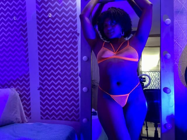StefyRoldans - Live sex cam - 22329097