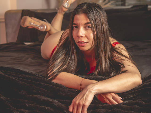 CarliinaSoussa - Live Sex Cam - 22330197