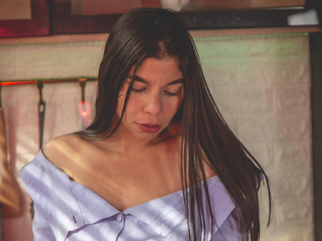 CarliinaSoussa - Live porn &amp; sex cam - 22331353