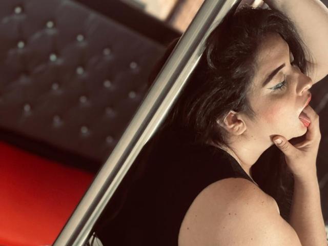 FalyetteRussell69 - Live Sex Cam - 22331525