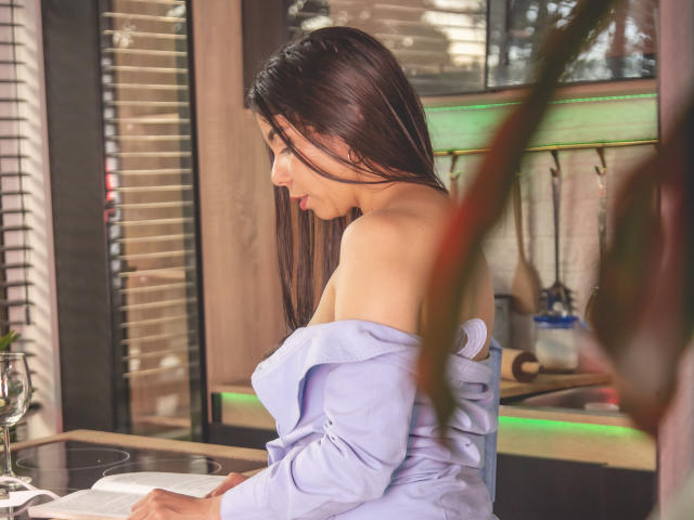 CarliinaSoussa - Live porn &amp; sex cam - 22331565