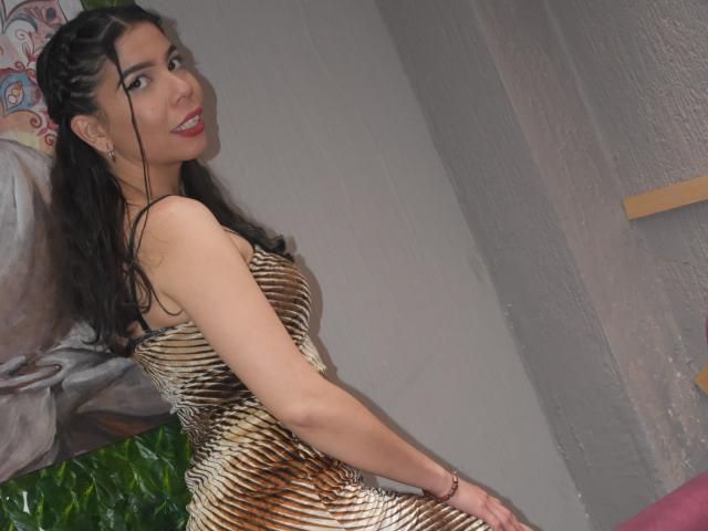 CarliinaSoussa - Live porn &amp; sex cam - 22331937