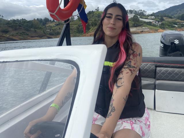 JazzeRusot - Live sex cam - 22334409