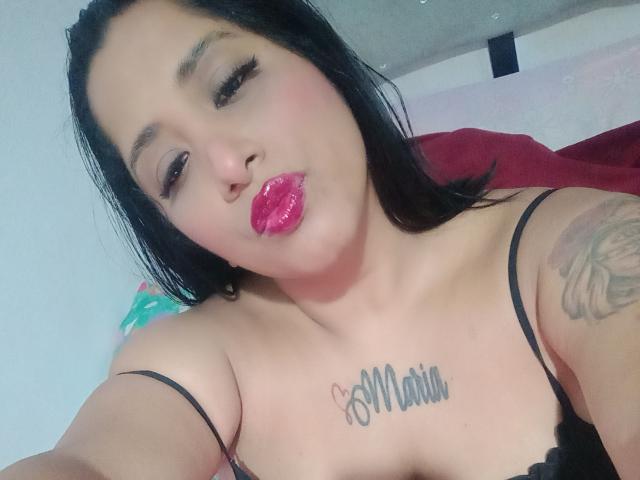 CatalinaKane - Live Sex Cam - 22335153
