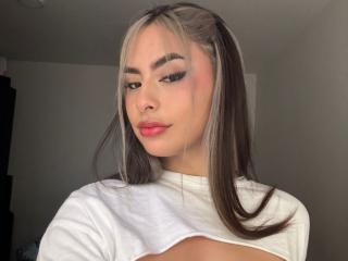 LannaConnor - Live Sex Cam - 22339121