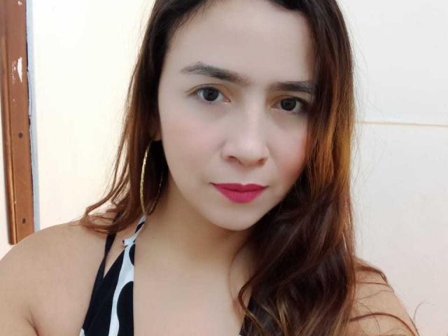 HeidyWells - Live sex cam - 22339317