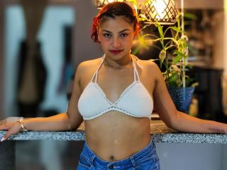 Ameliebx - Live Sex Cam - 22339997