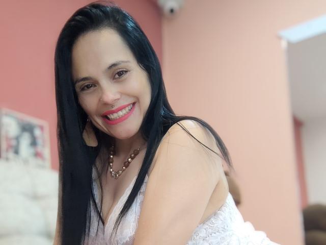 CharlotteCrofort - Live porn &amp; sex cam - 22340641