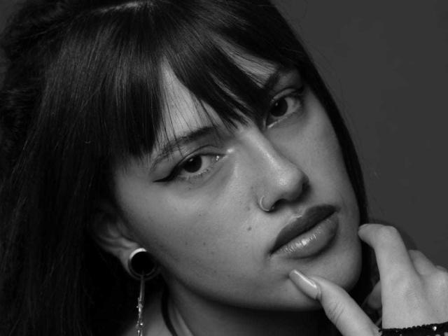 SharlotteX - Live sex cam - 22342165