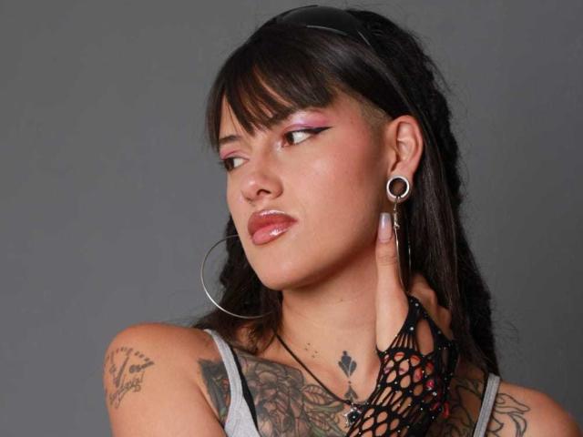 SharlotteX - Live sexe cam - 22342177