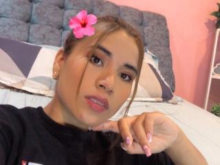 BellaBickers - Live sex cam - 22347065