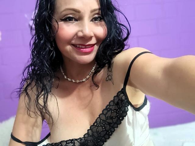 Zaria69 - Live Sex Cam - 22347749