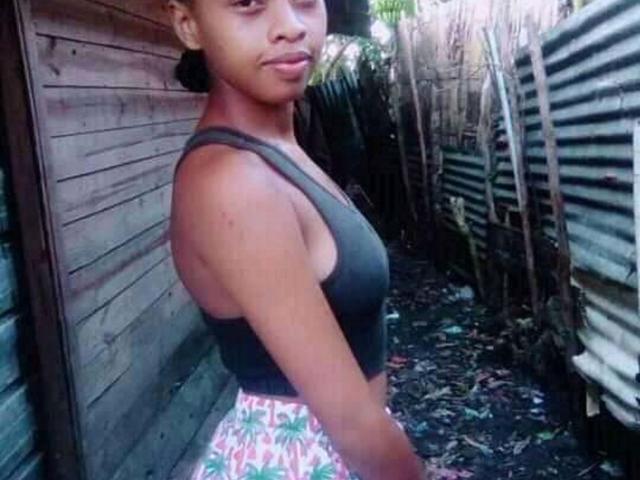 ISmileLove - Live Sex Cam - 22350089