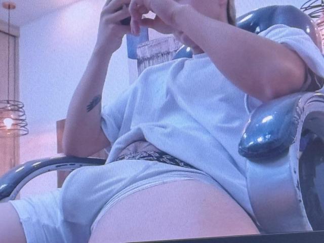 BjAlexO - Live Sex Cam - 22350693
