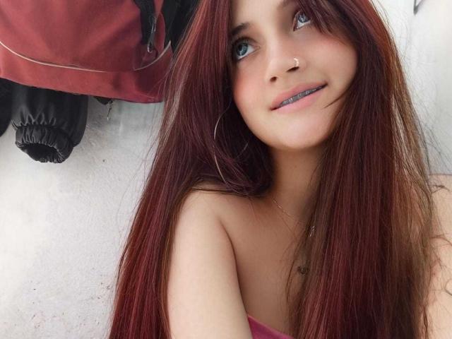LatinFlower69 - Sexe cam en vivo - 22352225
