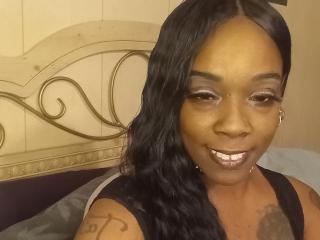 JuiceTiax - Live sex cam - 22353089