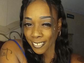 JuiceTiax - Live sex cam - 22353093