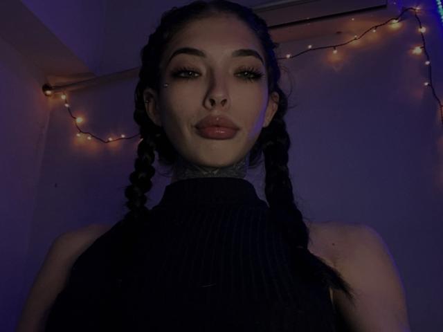 KatieSantana - Live porn &amp; sex cam - 22356765