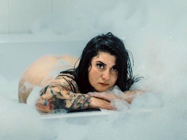 AbbyRed - Live porn &amp; sex cam - 22357461