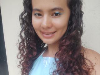 SuzzieV - Live porn &amp; sex cam - 22363641